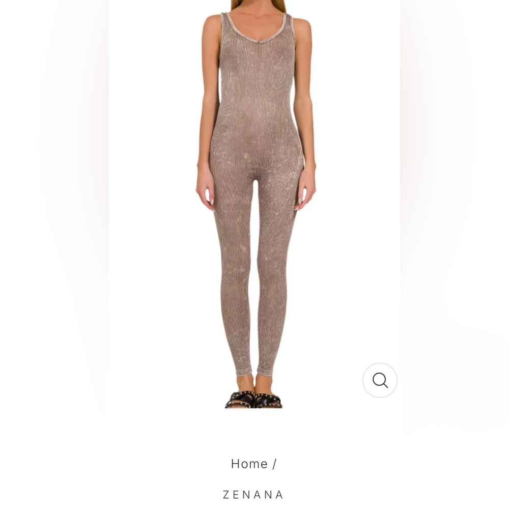 Zenana Outfitters Ribbed Jumpsuit in Mocha